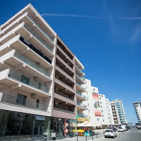 Axy Apartament
